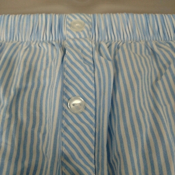 Ambiance Sear Sucker Off the Shoulder Blur Crop Top - Picture 5 of 6